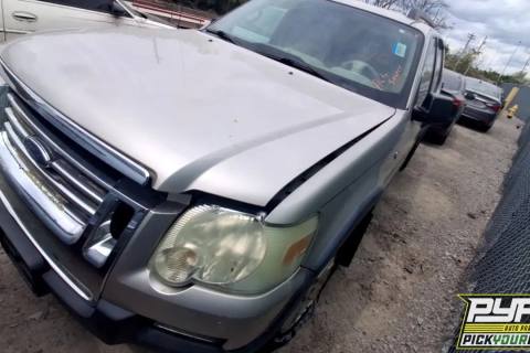 Photo of 2007 Ford Explorer Sport Trac