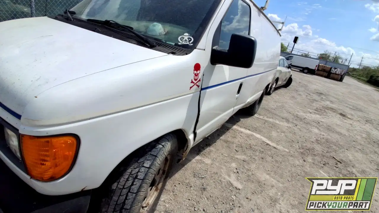 Photo of 2006 Ford E-150