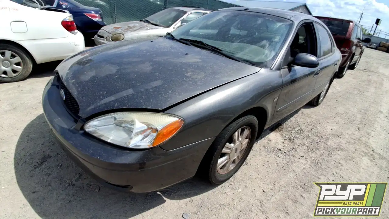 Photo of 2005 Ford Taurus