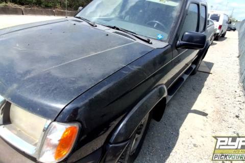 Photo of 2000 Nissan Frontier