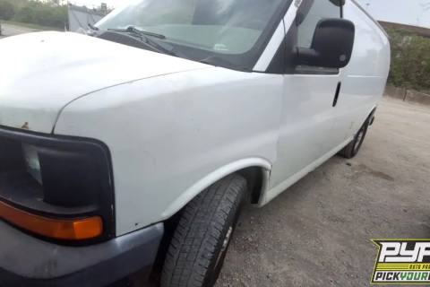 Photo of 2009 Chevrolet Express 3500