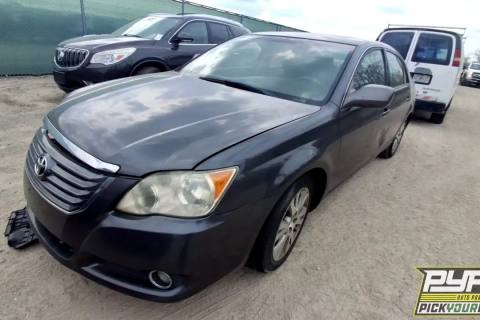 Photo of 2008 Toyota Avalon