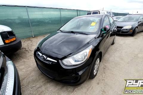 Photo of 2013 Hyundai Accent
