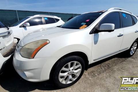 Photo of 2012 Nissan Rogue