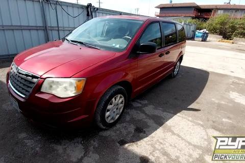 Photo of 2008 Chrysler Town & Country
