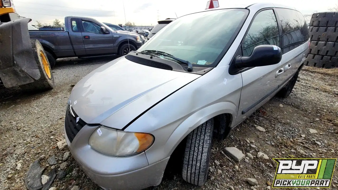Photo of 2005 Chrysler Town & Country