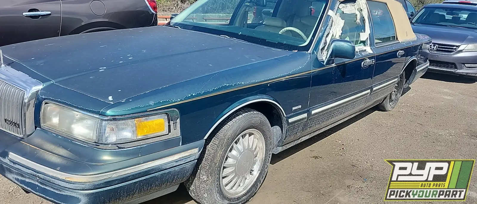 Photo of 1995 Lincoln Town Car