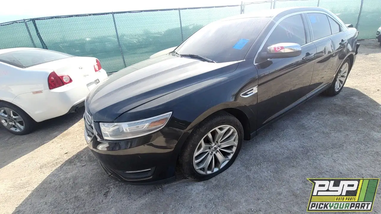 Photo of 2013 Ford Taurus