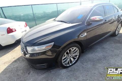 Photo of 2013 Ford Taurus