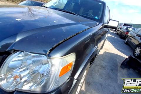 Photo of 2010 Ford Explorer