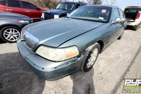 Photo of 2006 Lincoln Town Car