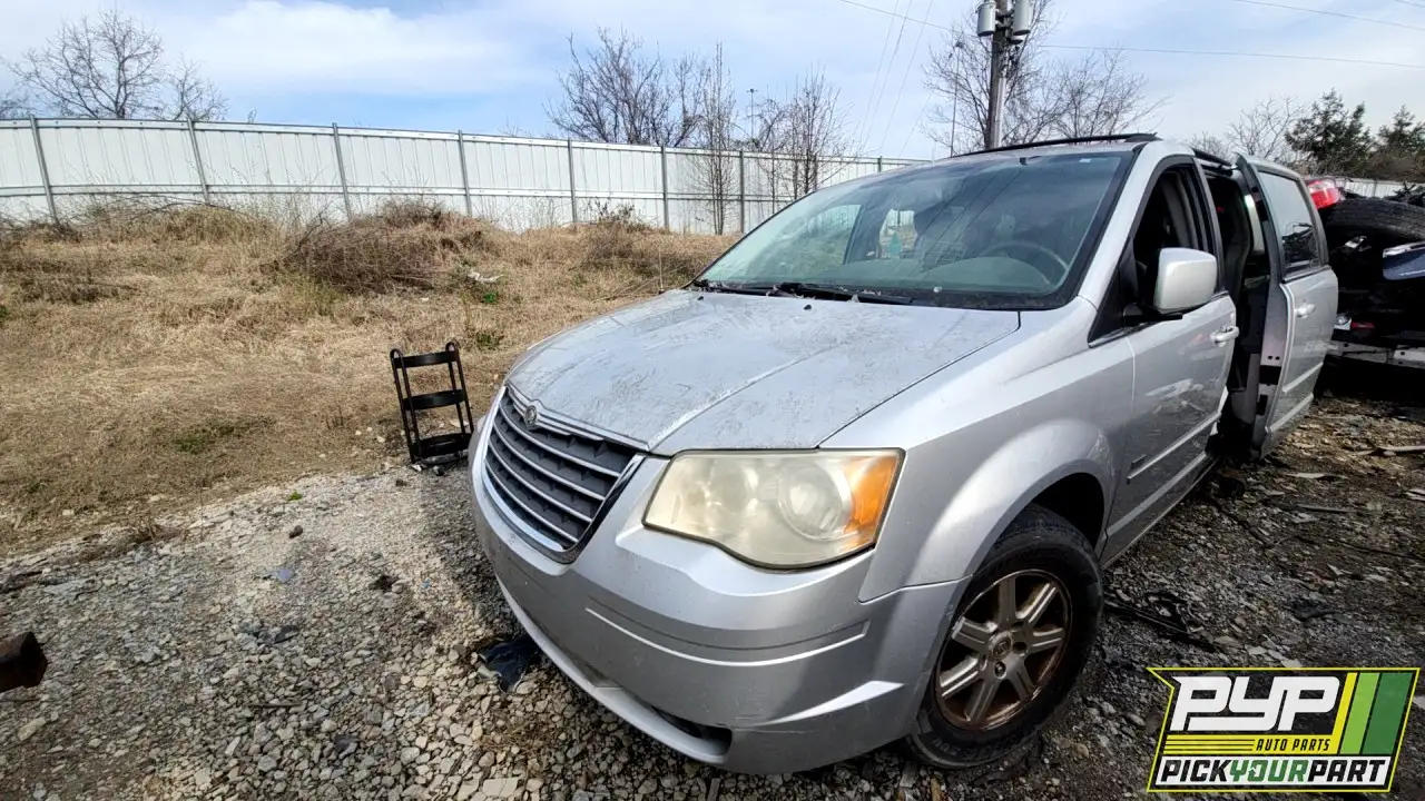 Photo of 2008 Chrysler Town & Country