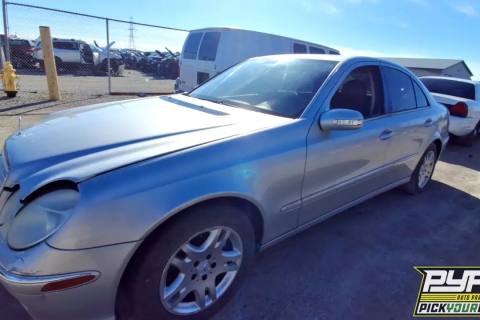 Photo of 2003 Mercedes-Benz E320
