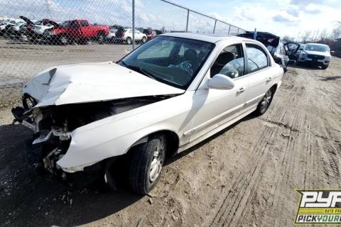 Photo of 2004 Hyundai Sonata