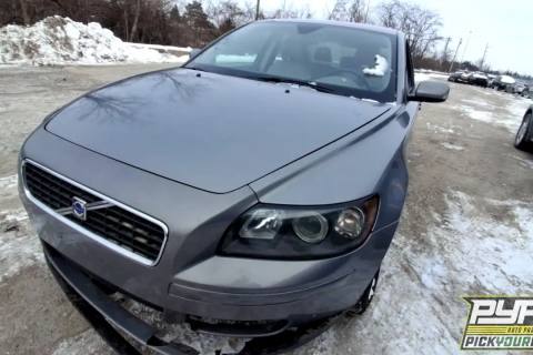 Photo of 2006 Volvo S40