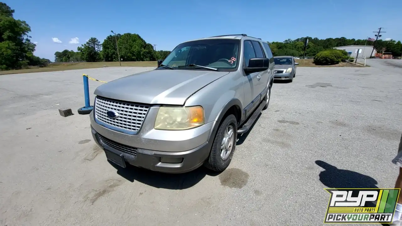 Photo of 2004 Ford Expedition