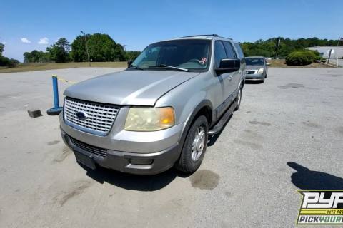 Photo of 2004 Ford Expedition