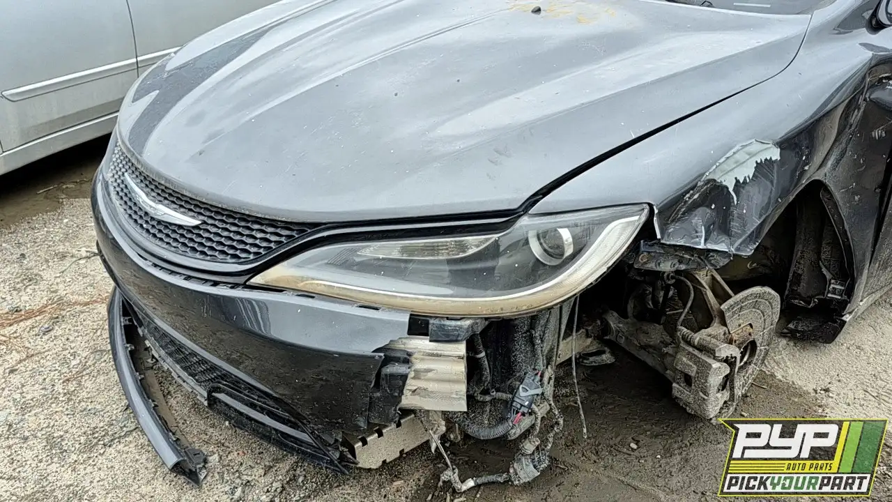 Photo of 2015 Chrysler 200