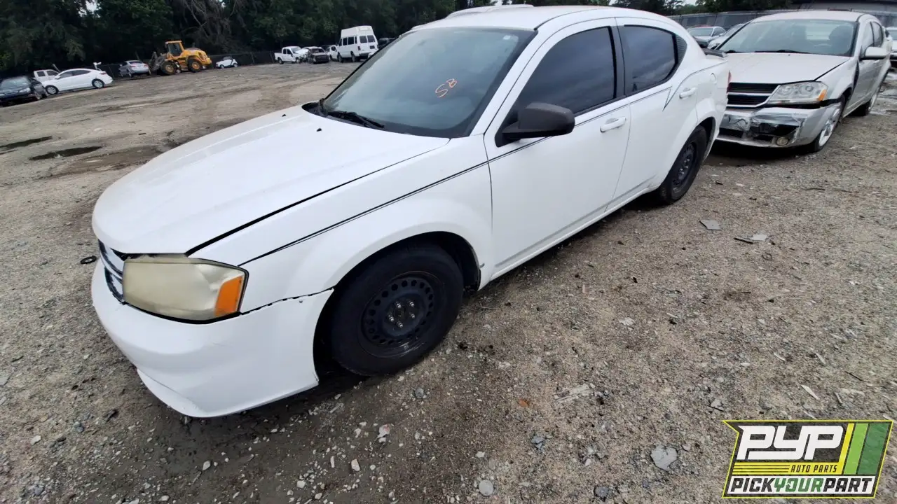 Photo of 2014 Dodge Avenger