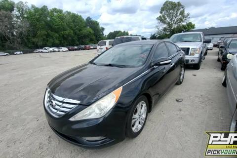 Photo of 2011 Hyundai Sonata