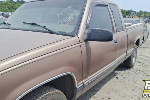 Photo of 1997 Chevrolet C1500