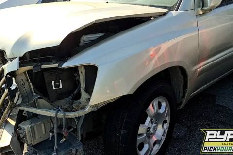 Photo of 2003 Toyota Highlander