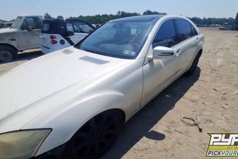 Photo of 2011 Mercedes-Benz S-Class