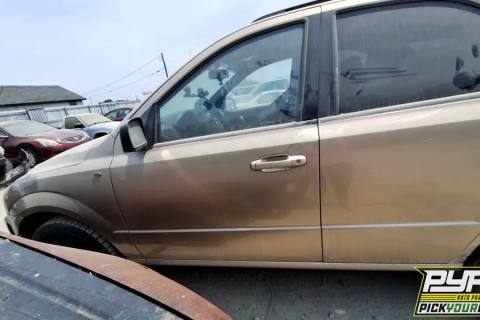Photo of 2005 Kia Sorento