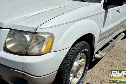 Photo of 2002 Ford Explorer Sport Trac