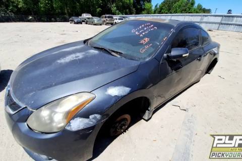 Photo of 2010 Nissan Altima