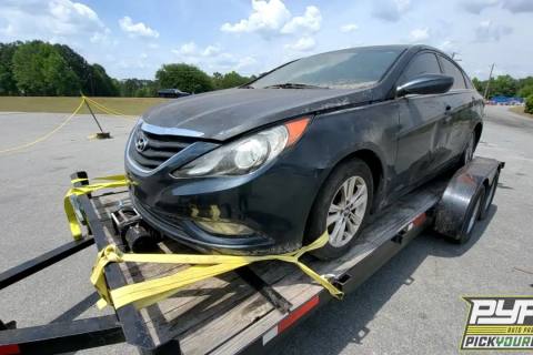 Photo of 2013 Hyundai Sonata