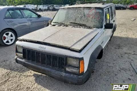 Photo of 1995 Jeep Cherokee