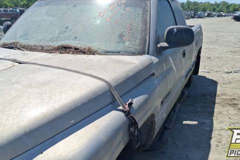 Photo of 1999 Dodge Ram 1500