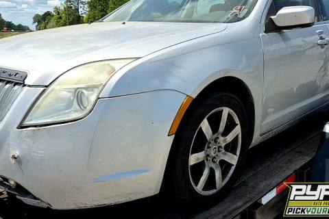 Photo of 2010 Mercury Milan