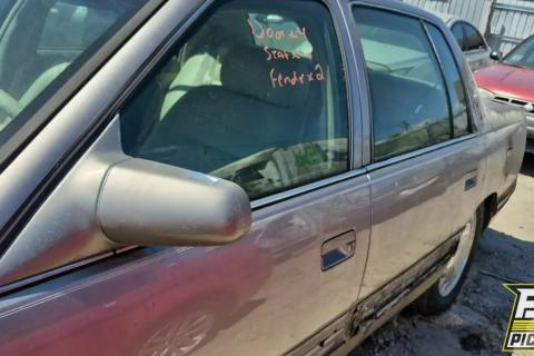 Photo of 1998 Cadillac Deville