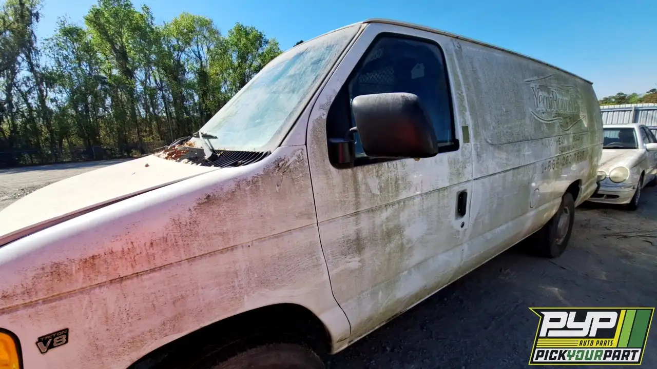 Photo of 2002 Ford E-350 Club Wagon