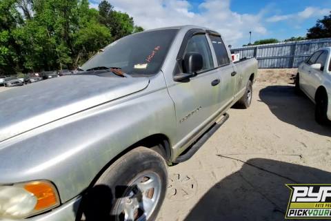 Photo of 2002 Dodge Ram 1500