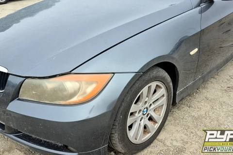 Photo of 2006 Bmw 325I