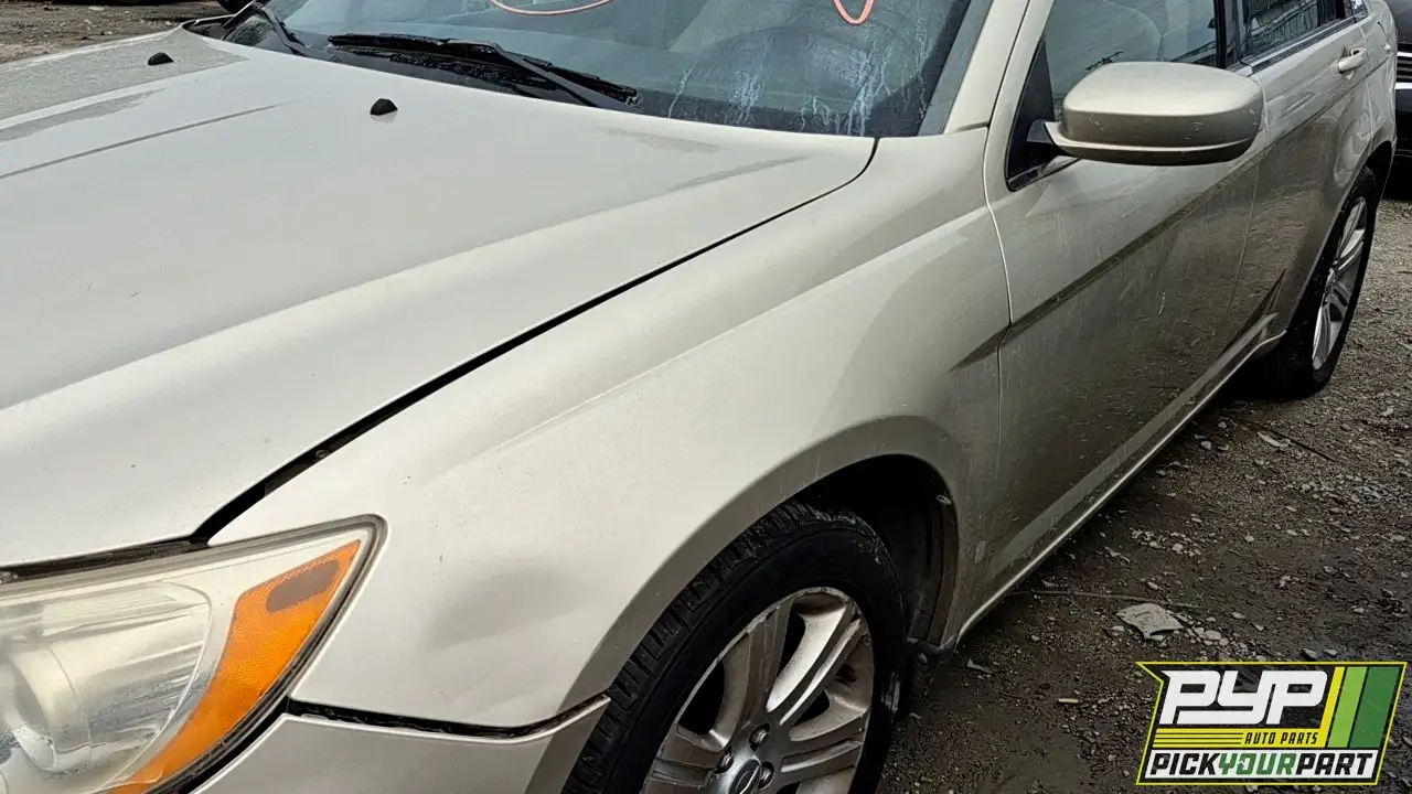 Photo of 2013 Chrysler 200