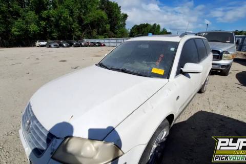 Photo of 2003 Volkswagen Passat