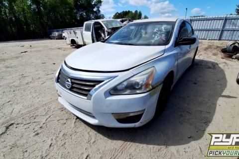 Photo of 2015 Nissan Altima