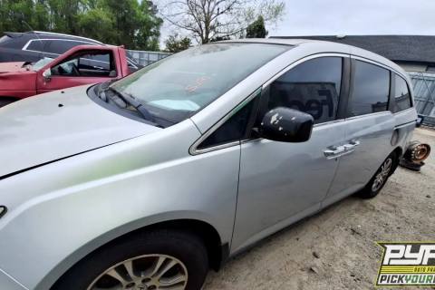 Photo of 2013 Honda Odyssey