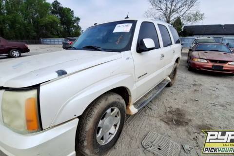 Photo of 2004 Cadillac Escalade