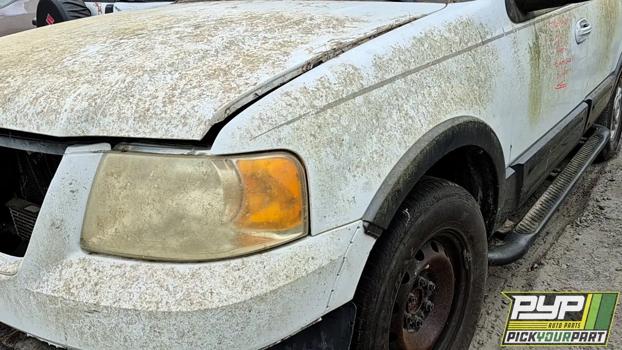 Photo of 2005 Ford Expedition