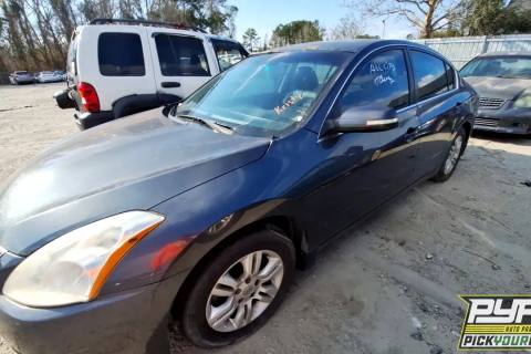 Photo of 2011 Nissan Altima