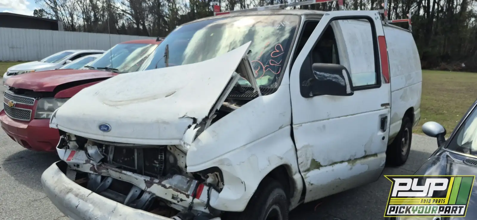 Photo of 1993 Ford E-150 Econoline