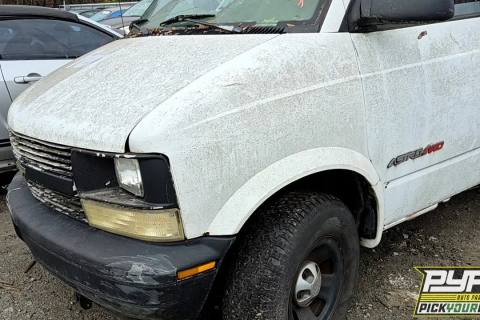 Photo of 2002 Chevrolet Astro