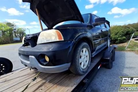 Photo of 2004 Lincoln Navigator