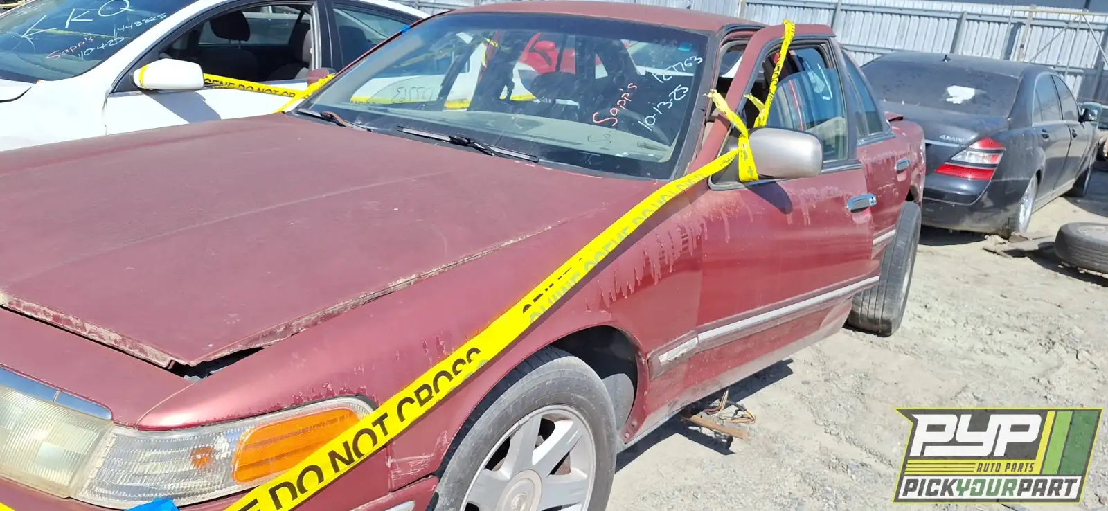 Photo of 1996 Ford Crown Victoria