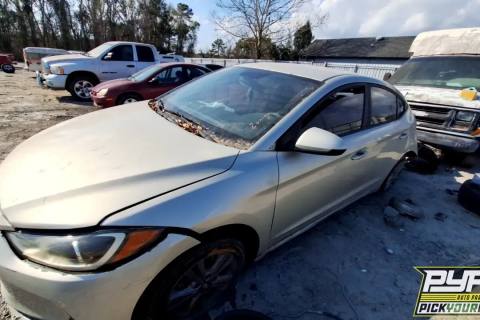 Photo of 2017 Hyundai Elantra